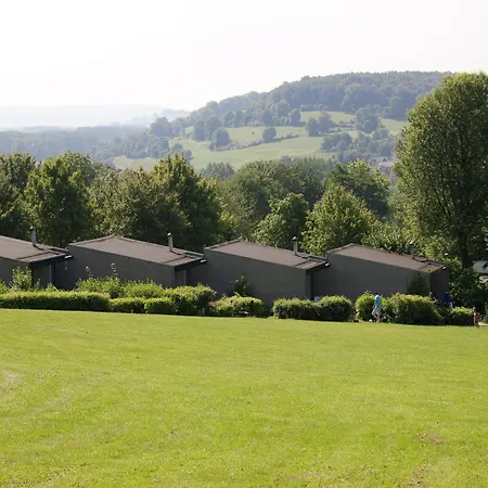 Holiday home With Sauna And Bubble Bath, On A Park, 4 Km Valkenburg Walem